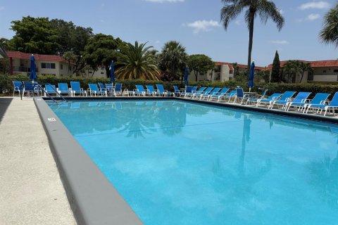 Copropriété à louer à Pembroke Pines, Floride: 2 chambres, 108.7 m2 № 2261653 - photo 11