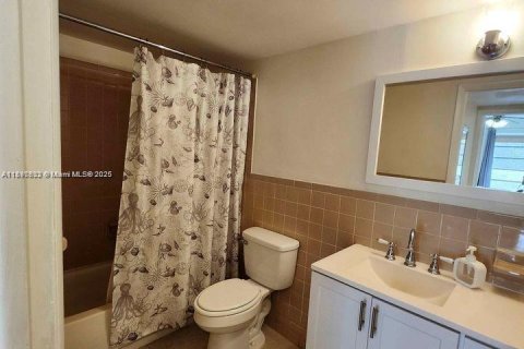 Appartement à louer à North Miami, Floride: 1 chambre, 59.46 m2 № 1950546 - photo 6