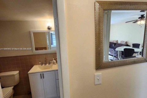 Appartement à louer à North Miami, Floride: 1 chambre, 59.46 m2 № 1950546 - photo 12