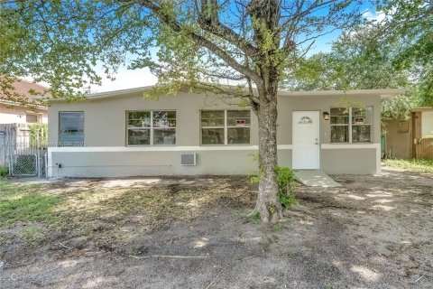 Снять в аренду виллу или дом в Форт-Лодердейл, Флорида 3 спальни, 102.29м2, № 1953910 - фото 1