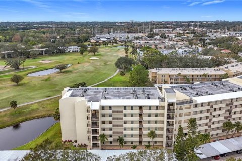 Condominio en alquiler en Largo, Florida, 2 dormitorios, 133.78 m2 № 2101498 - foto 2