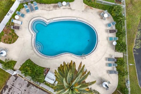 Condominio en alquiler en Largo, Florida, 2 dormitorios, 133.78 m2 № 2101498 - foto 16