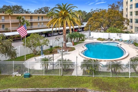 Condominio en alquiler en Largo, Florida, 2 dormitorios, 133.78 m2 № 2101498 - foto 18