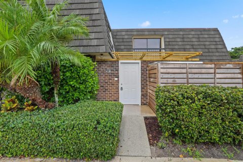 Touwnhouse à louer à Palm Beach Gardens, Floride: 3 chambres, 138.24 m2 № 2394760 - photo 2
