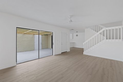 Touwnhouse à louer à Palm Beach Gardens, Floride: 3 chambres, 138.24 m2 № 2394760 - photo 16