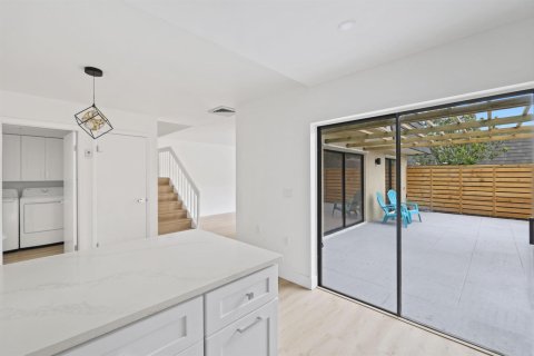 Touwnhouse à louer à Palm Beach Gardens, Floride: 3 chambres, 138.24 m2 № 2394760 - photo 12