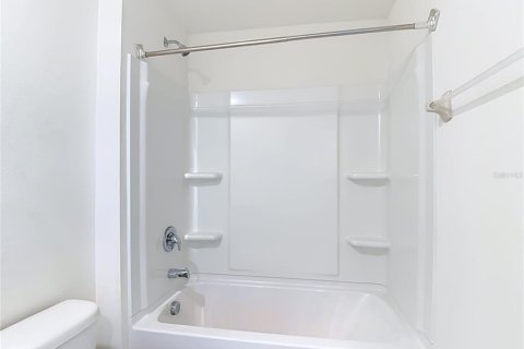 Villa ou maison à louer à Tampa, Floride: 5 chambres, 248.42 m2 № 2313054 - photo 19