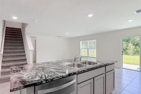 Villa ou maison à louer à Tampa, Floride: 5 chambres, 248.42 m2 № 2313054 - photo 9