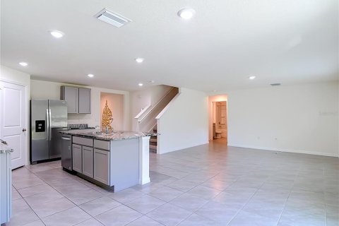 Villa ou maison à louer à Tampa, Floride: 5 chambres, 248.42 m2 № 2313054 - photo 13
