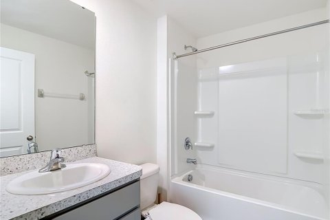 Villa ou maison à louer à Tampa, Floride: 5 chambres, 248.42 m2 № 2313054 - photo 18