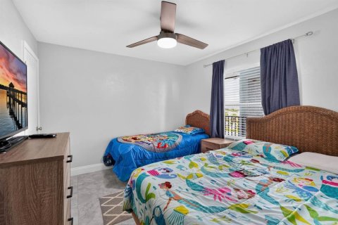 Condo in Ormond Beach, Florida, 2 bedrooms № 2208110 - photo 24
