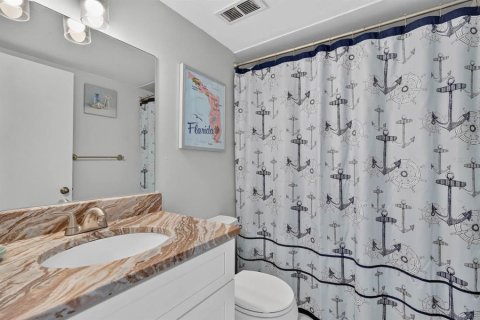 Condo in Ormond Beach, Florida, 2 bedrooms № 2208110 - photo 25