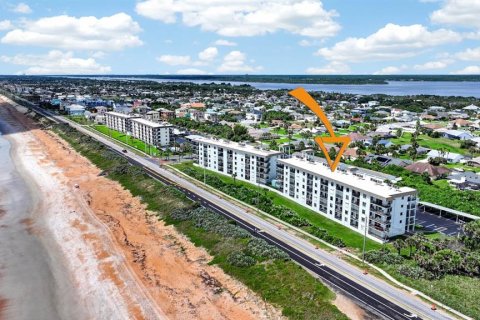 Condo in Ormond Beach, Florida, 2 bedrooms № 2208110 - photo 30