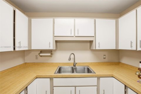 Casa en venta en Lake Placid, Florida, 2 dormitorios, 161.28 m2 № 2051829 - foto 8