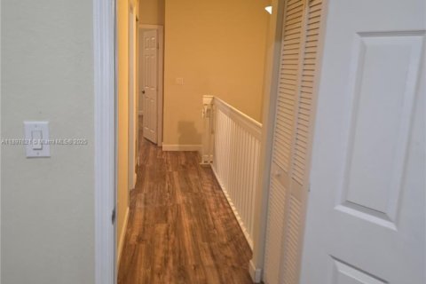 Villa ou maison à louer à Homestead, Floride: 3 chambres, 130.25 m2 № 1949557 - photo 16