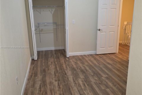 Villa ou maison à louer à Homestead, Floride: 3 chambres, 130.25 m2 № 1949557 - photo 18