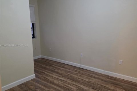 Villa ou maison à louer à Homestead, Floride: 3 chambres, 130.25 m2 № 1949557 - photo 20