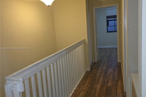 Villa ou maison à louer à Homestead, Floride: 3 chambres, 130.25 m2 № 1949557 - photo 15