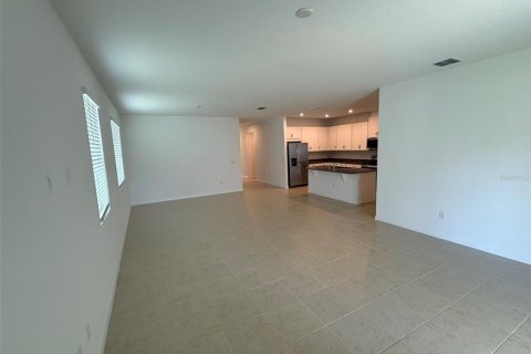 House in MERIDIAN PARKS in Orlando, Florida 4 bedrooms, 219.71 sq.m. № 1909135 - photo 20