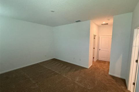 House in MERIDIAN PARKS in Orlando, Florida 4 bedrooms, 219.71 sq.m. № 1909135 - photo 26