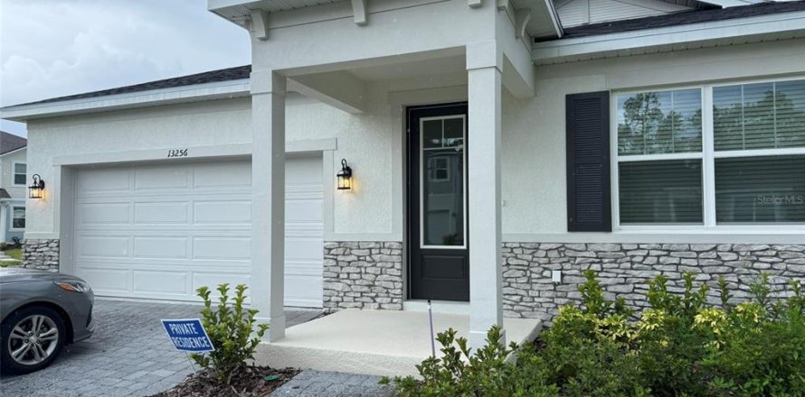 House in MERIDIAN PARKS in Orlando, Florida 4 bedrooms, 219.71 sq.m. № 1909135