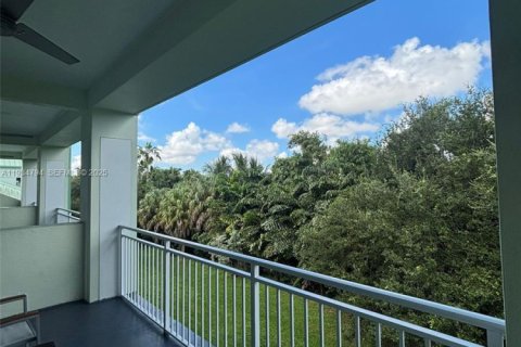 Купить кондоминиум в Дорал, Флорида 3 спальни, 192.31м2, № 1993014 - фото 24