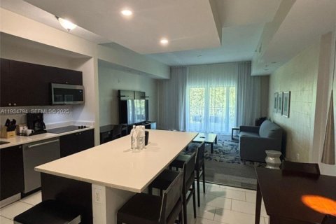 Купить кондоминиум в Дорал, Флорида 3 спальни, 192.31м2, № 1993014 - фото 4