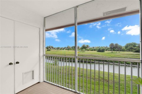 Copropriété à vendre à Margate, Floride: 2 chambres, 88.26 m2 № 1999634 - photo 21