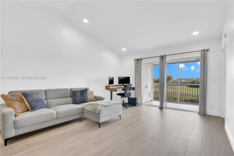 Copropriété à vendre à Margate, Floride: 2 chambres, 88.26 m2 № 1999634 - photo 7