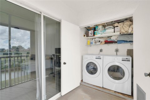 Copropriété à vendre à Margate, Floride: 2 chambres, 88.26 m2 № 1999634 - photo 20