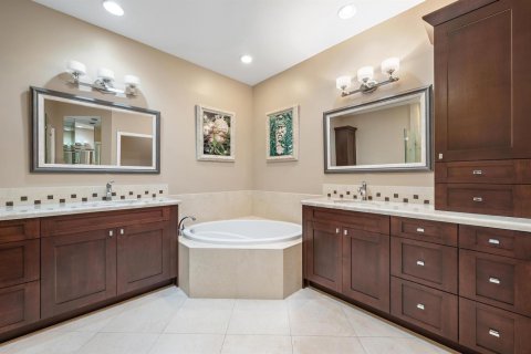 Casa en venta en West Palm Beach, Florida, 3 dormitorios, 216.83 m2 № 2248513 - foto 23