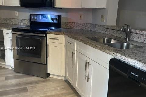 Condo in Homestead, Florida, 2 bedrooms № 1941779 - photo 22