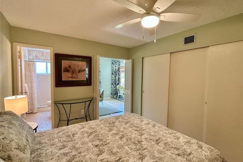 Condo in Clearwater, Florida, 2 bedrooms  № 1833460 - photo 22