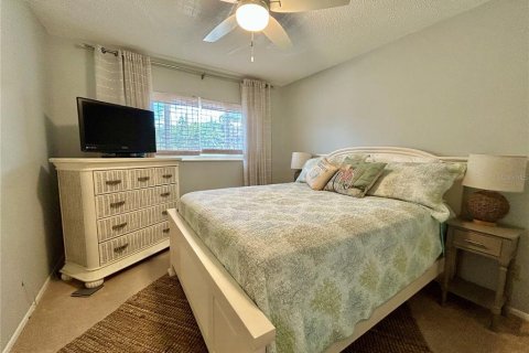 Condo in Clearwater, Florida, 2 bedrooms  № 1833460 - photo 25