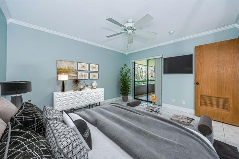 Condo in Palm Harbor, Florida, 1 bedroom  № 2210553 - photo 13