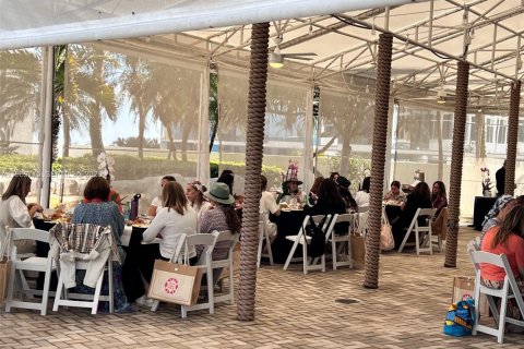 Condo in Sunny Isles Beach, Florida № 2032045 - photo 7