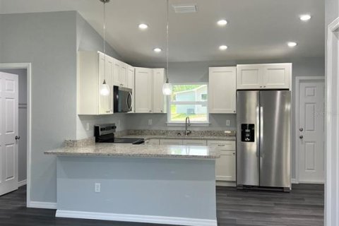 House in Ocala, Florida 3 bedrooms, 94.11 sq.m. № 1899888 - photo 3