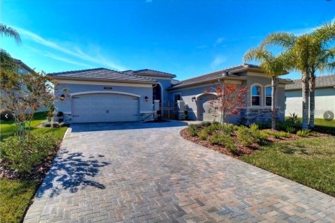 Villa ou maison à Wesley Chapel, Floride 3 chambres, 295.99 m2 № 2431701