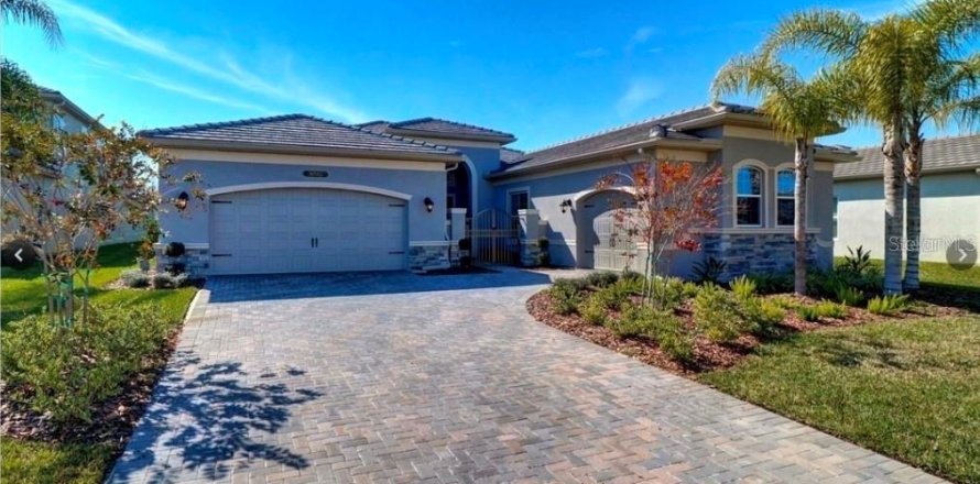 Villa ou maison à Wesley Chapel, Floride 3 chambres, 295.99 m2 № 2431701