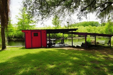 House in Floral City, Florida 3 bedrooms, 133.31 sq.m. № 2113929 - photo 9