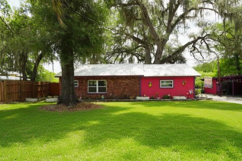 House in Floral City, Florida 3 bedrooms, 133.31 sq.m. № 2113929