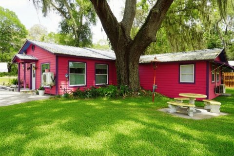 House in Floral City, Florida 3 bedrooms, 133.31 sq.m. № 2113929 - photo 3