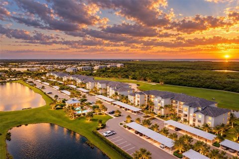 Condo in Punta Gorda, Florida, 2 bedrooms  № 2376877
