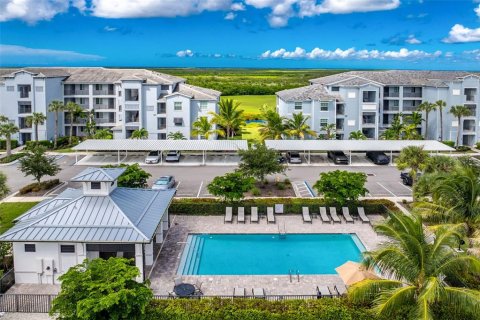Condo in Punta Gorda, Florida, 2 bedrooms  № 2376877 - photo 3