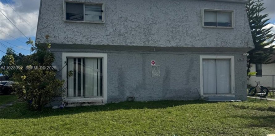 Commercial property in Fort Lauderdale, Florida № 1987328