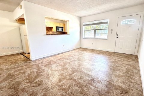 Купить кондоминиум в Майами, Флорида 6 комнат, 64.29м2, № 2019570 - фото 13