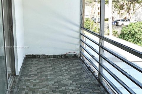 Купить кондоминиум в Майами, Флорида 6 комнат, 64.29м2, № 2019570 - фото 30