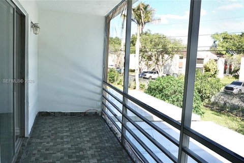 Купить кондоминиум в Майами, Флорида 6 комнат, 64.29м2, № 2019570 - фото 29