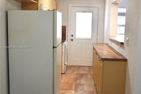 Купить кондоминиум в Майами, Флорида 6 комнат, 64.29м2, № 2019570 - фото 16