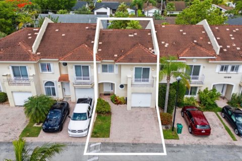 Condo in Miami, Florida, 3 bedrooms  № 2189162 - photo 24